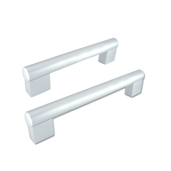 Aluminium pull handle