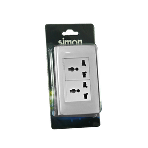 Simon multi-standard outlet